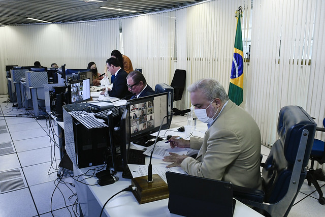 Carlos Fávaro