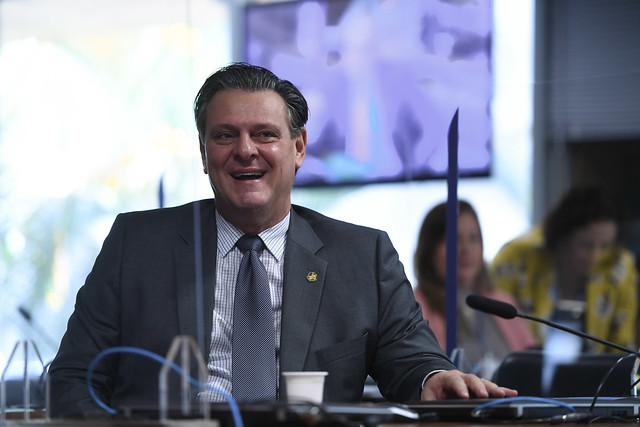 Carlos Fávaro