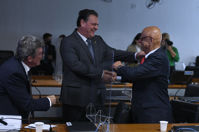 Carlos Fávaro