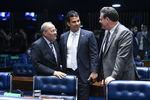 Carlos Fávaro