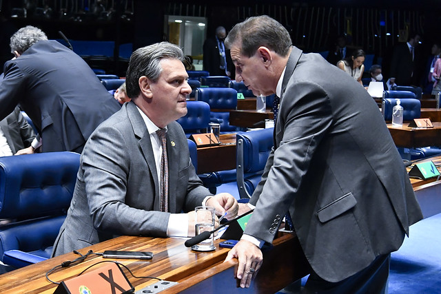 Carlos Fávaro