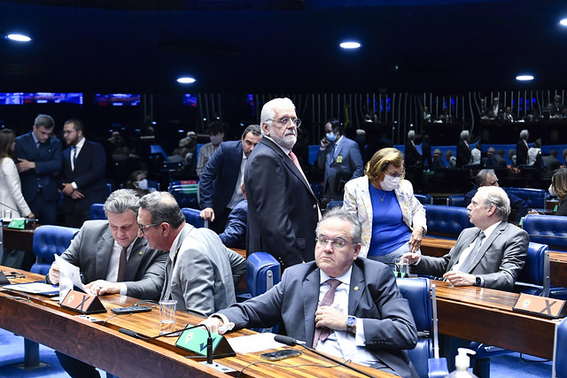 Carlos Fávaro