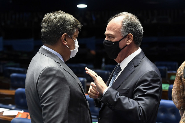 Carlos Viana