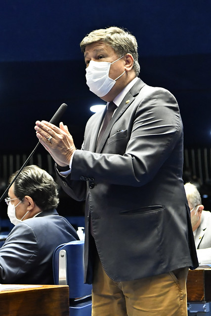 Carlos Viana