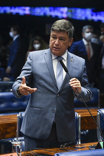 Carlos Viana