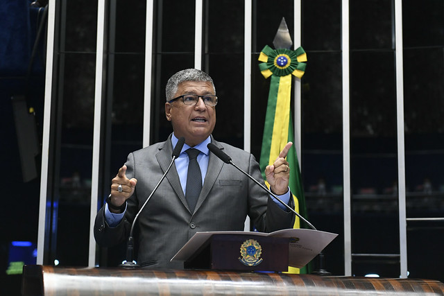 Carlos Viana