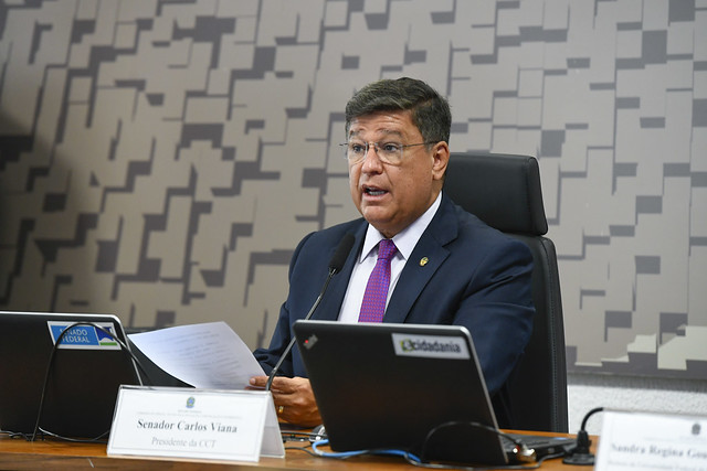 Carlos Viana