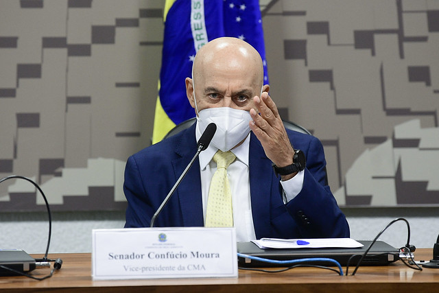 Confúcio Moura