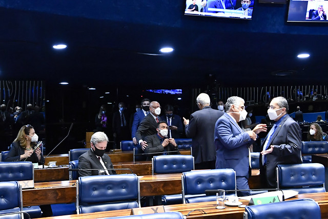Confúcio Moura