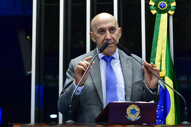Confúcio Moura