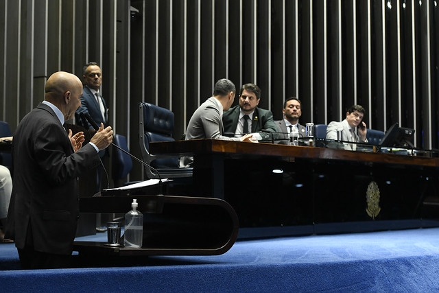 Confúcio Moura