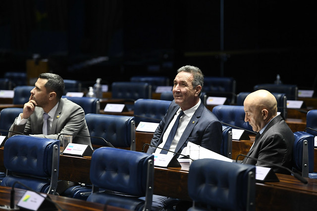 Confúcio Moura