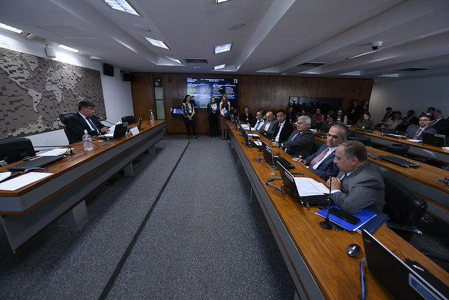 Confúcio Moura
