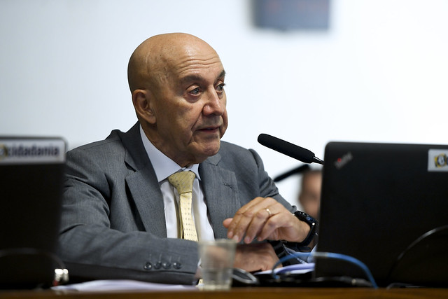 Confúcio Moura