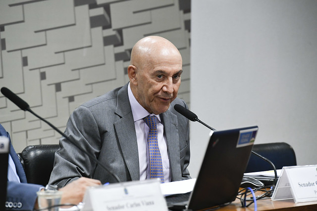 Confúcio Moura