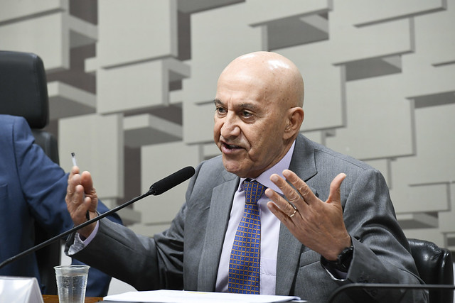 Confúcio Moura