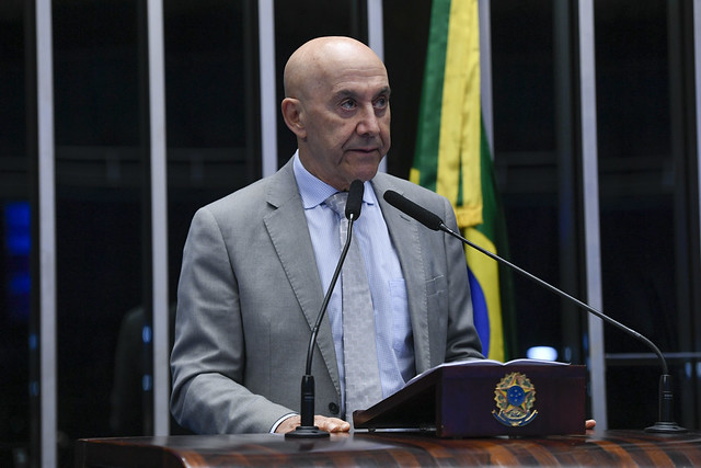 Confúcio Moura