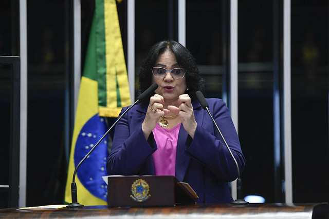 Damares Alves