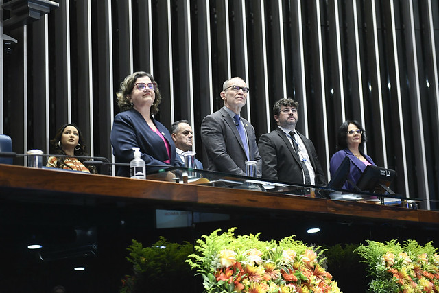 Damares Alves