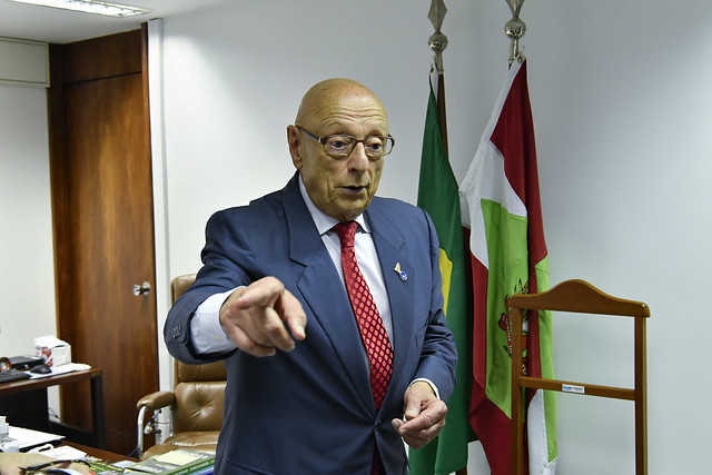 Esperidião Amin