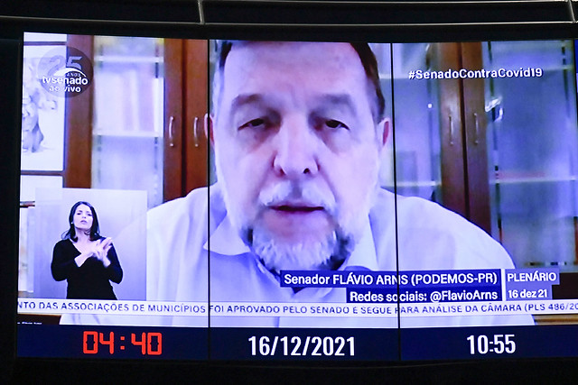 Flávio Arns
