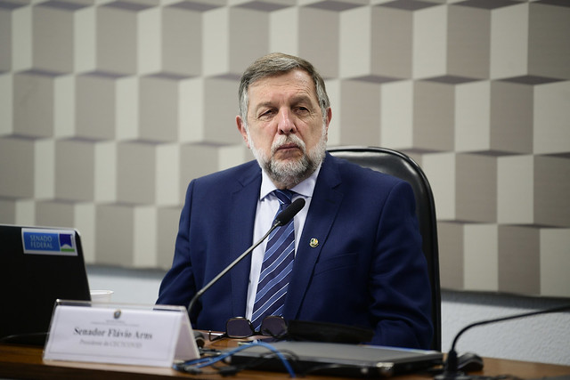 Flávio Arns