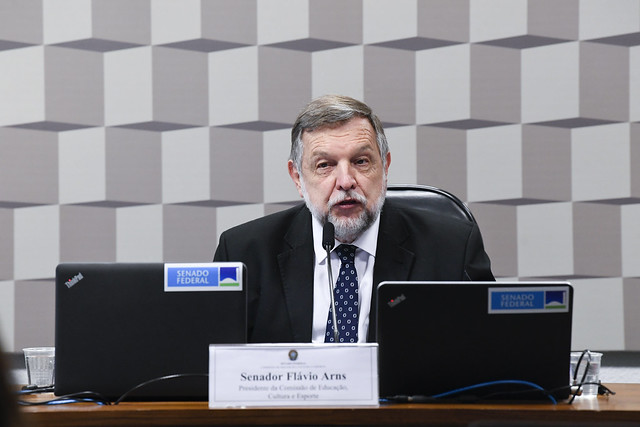 Flávio Arns
