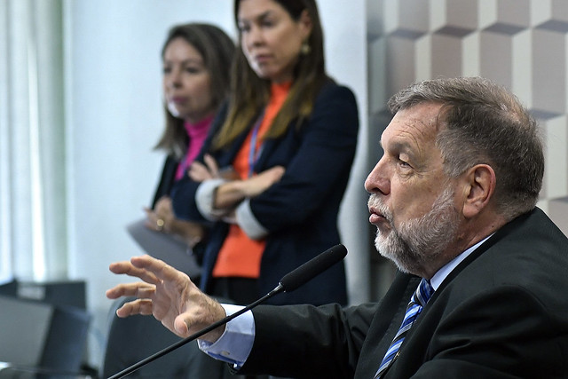 Flávio Arns