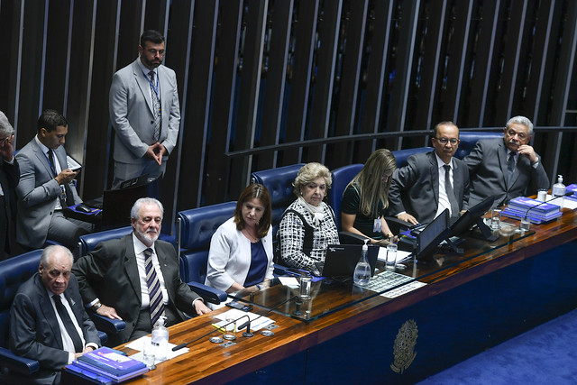 Ivete da Silveira