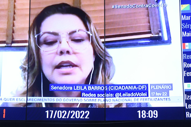 Leila Barros