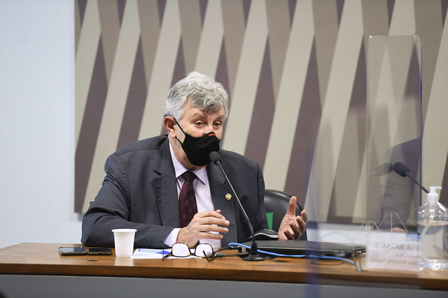 Luis Carlos Heinze