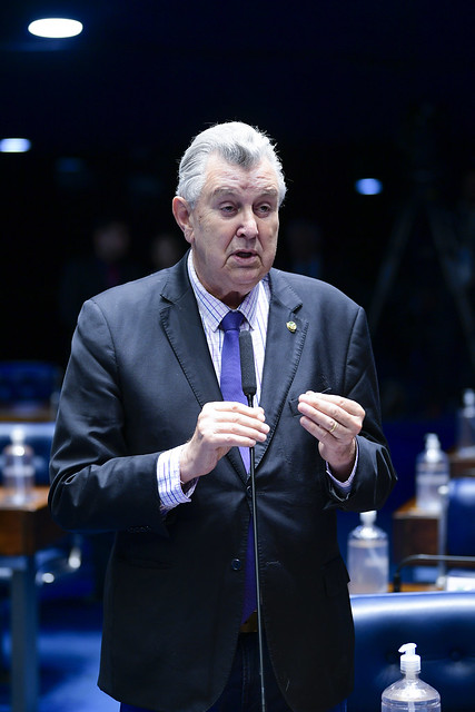 Luis Carlos Heinze