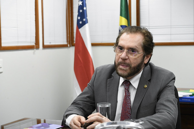 Plínio Valério