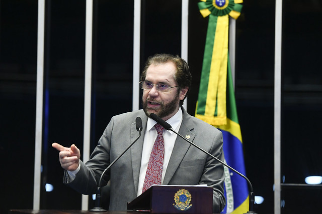 Plínio Valério
